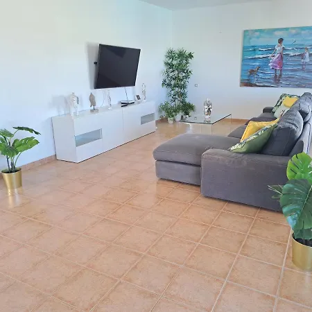 Yeromi Vila